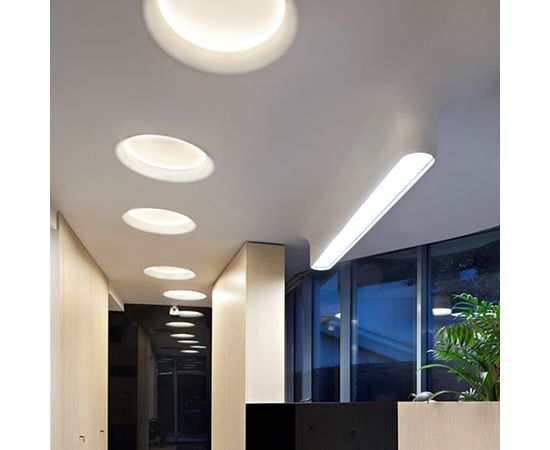 Встраиваемый в потолок светильник Flos Architectural USO 900 Cove Lighting, фото 2