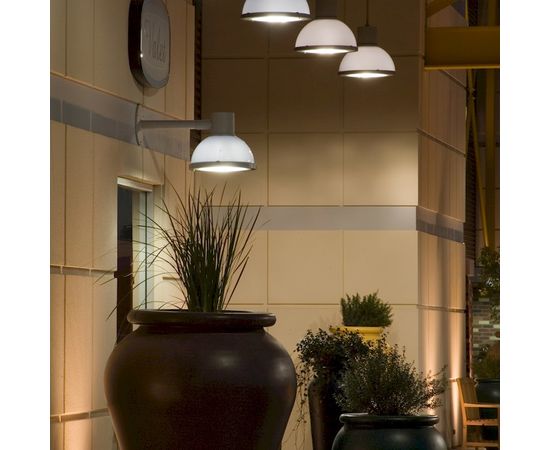 Уличный настенный светильник Louis Poulsen LP Icon Mini Opal Wall, фото 3