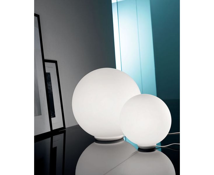 настольная лампа lightstar globo 813911. лампа настольная шар с белым плафоном. лампа настольная шар с белым плафоном. светильник напольный шарообразный. напольный светильник dioscuri tavolo by artemide, large.