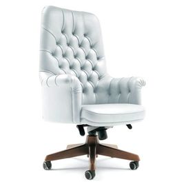 Poltrona Frau Oxford President, wood base, фото 1