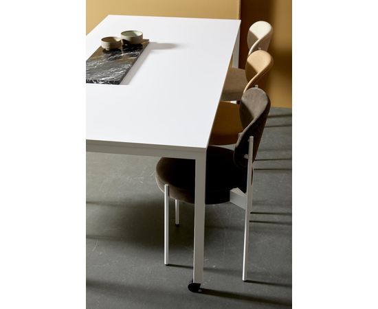 Обеденный стол Verpan PANTON MOVE, фото 2