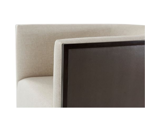 Кресло Theodore Alexander Garren Upholstered Tub Armchair, фото 3