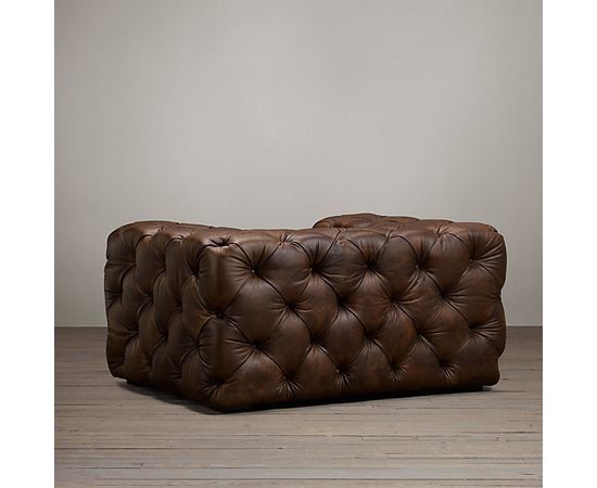 Restoration Hardware Soho Tufted Leather Chair, фото 2