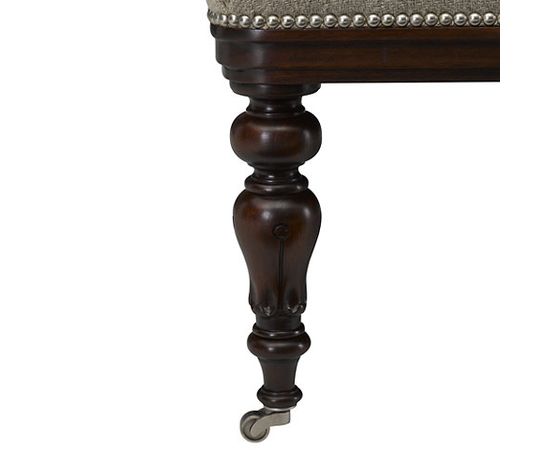 Банкетка Ralph Lauren Jallot Cocktail Ottoman, фото 2