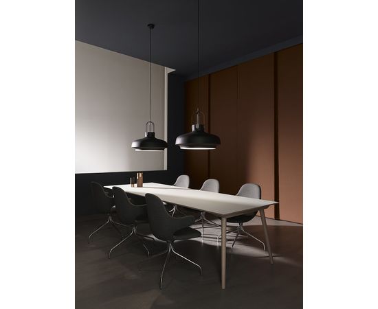 Стул с подлокотниками AndTradition Catch JH2, фото 6