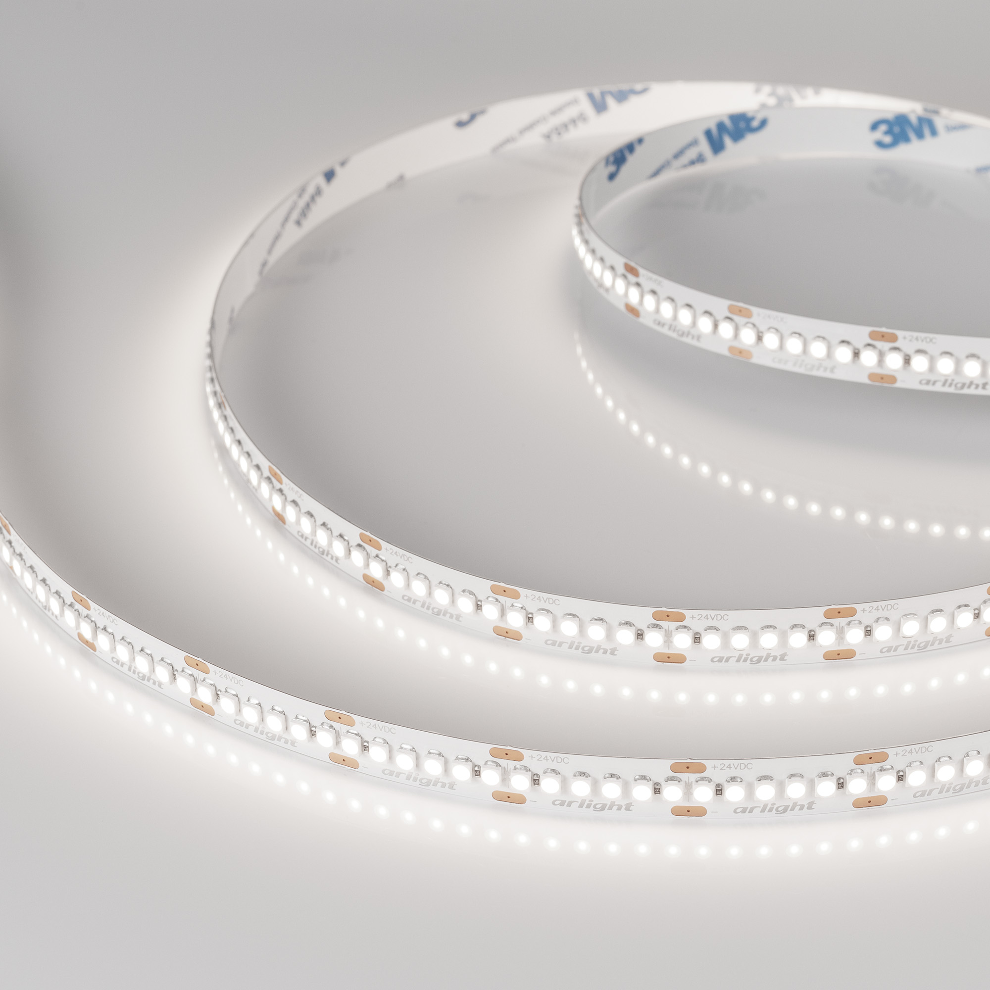 Arlight Светодиодная лента RT-A240-10mm 24V Day5000 (19.2 W/m, IP20, 3528, 5m) (Arlight, Открытый) 040543